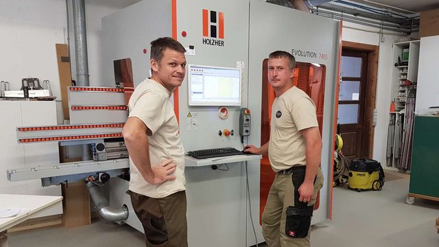 Das Allroundtalent EVOLUTION von HOLZ-HER erobert die Schreinerei Mattern Das Allroundtalent EVOLUTION von HOLZ-HER erobert die Schreinerei Mattern