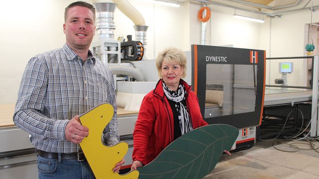 Professionelles und präzises Herausfräsen von Spielgeräten mit der Nesting CNC Lösung von HOLZHER - unschlagbar in Kombination mit einem automatischen Plattenlagersystem Hochzufrieden mit der CNC Nesting Plattenlager Kombination in der Produktion - die Referenz Spielgeräte Sauerland