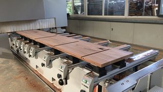 Das CNC-Bearbeitungszentrum Pro-Master 7225 beim HOLZHER Referenzkunden Riedinger